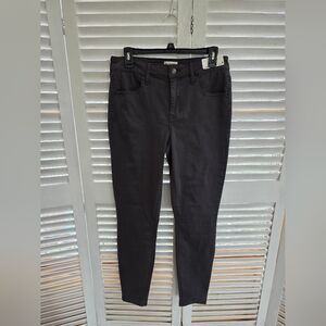 m jeans by Maurices Women's High Rise Ultimate Stretch Jeggings Size M